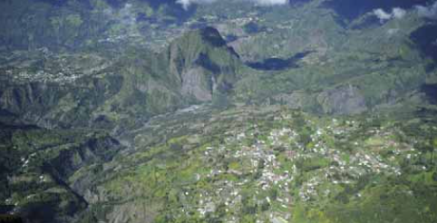 La situation sanitaire reste « fragile et contrastée » à La Réunion