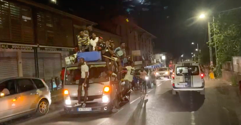 Les célébrations continuent à Cavani ( Vidéo )