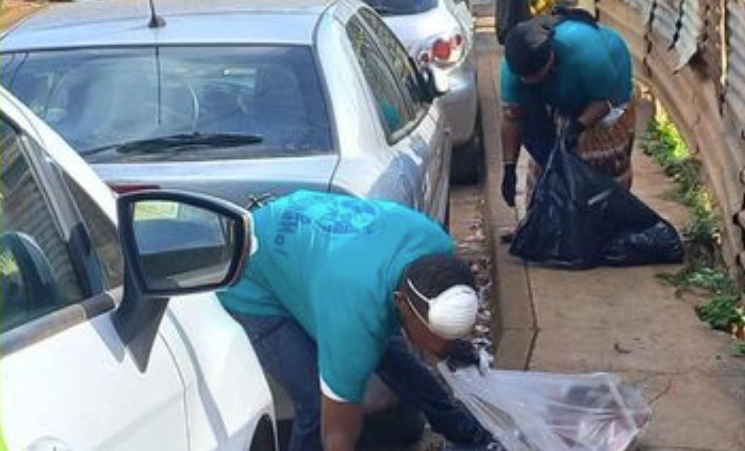 Opération de nettoyage à Tsoundzou 1