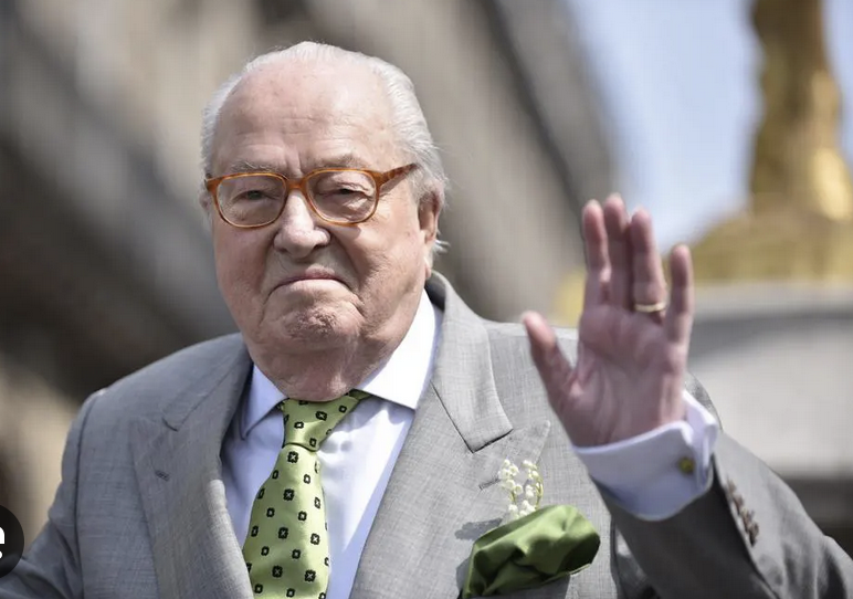 Le RN976 rend hommage à Jean Marie Le Pen