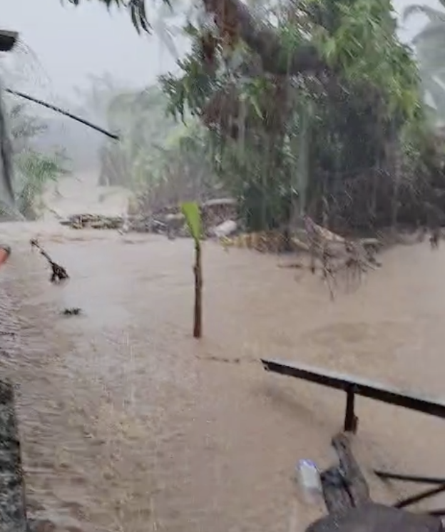 Inondations à Chirongui : l’inquiétude et la peur montent parmi la population (video)