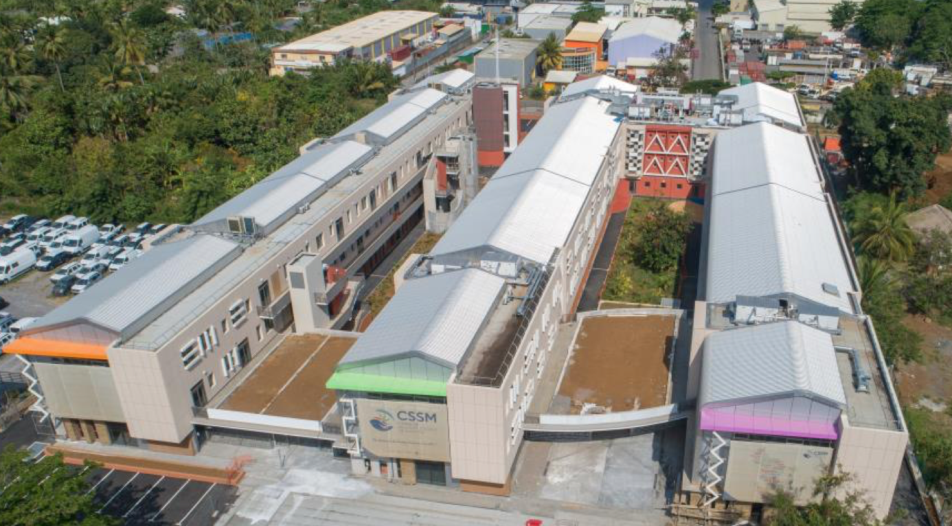 Inauguration du Centre d’Affaires et d’Etablissements Publics « Kinga » à Mamoudzou