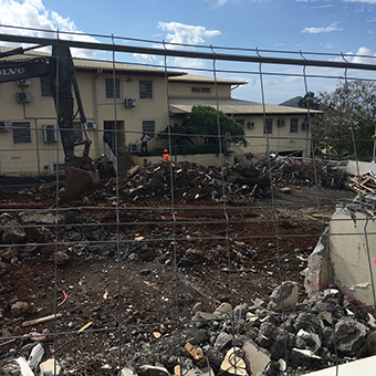 Des algécos au commissariat