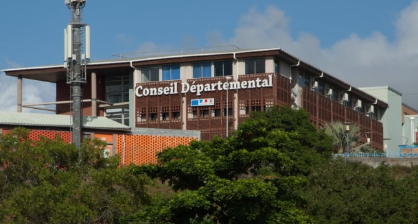 Un marché du transport interurbain qui exclut toutes les initiatives mahoraises et qui fait grincer des dents