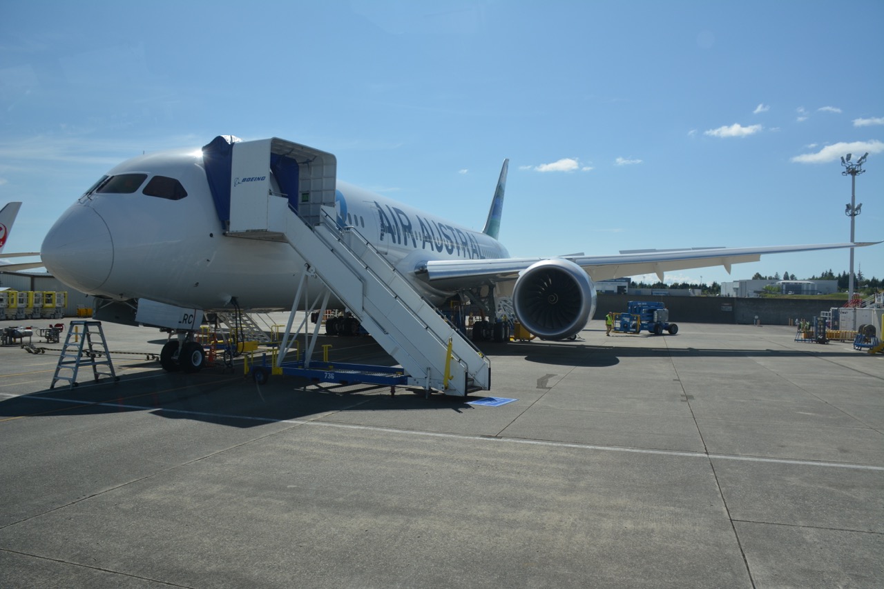 Exclu : Les premières photos de B 787 Mahorais !