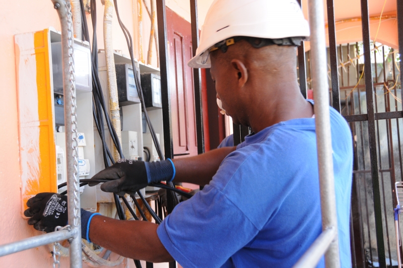 Passamainty : le principal distribuait l’électricité du collège à des clandestins