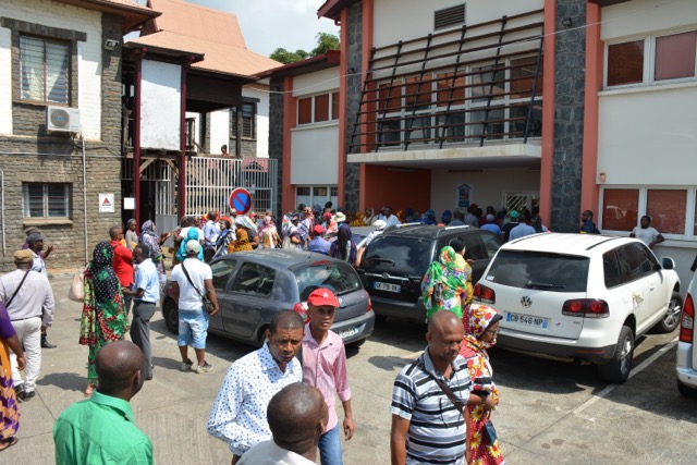 Les grévistes du Conseil Départemental ferment les services du département