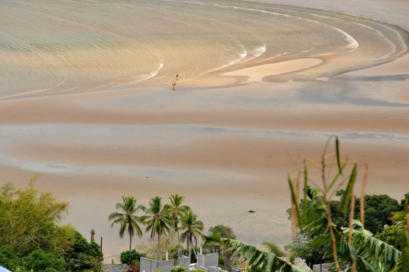 la période des grandes marées incite à la prudence dans le contexte de l’alerte pré-cyclonique