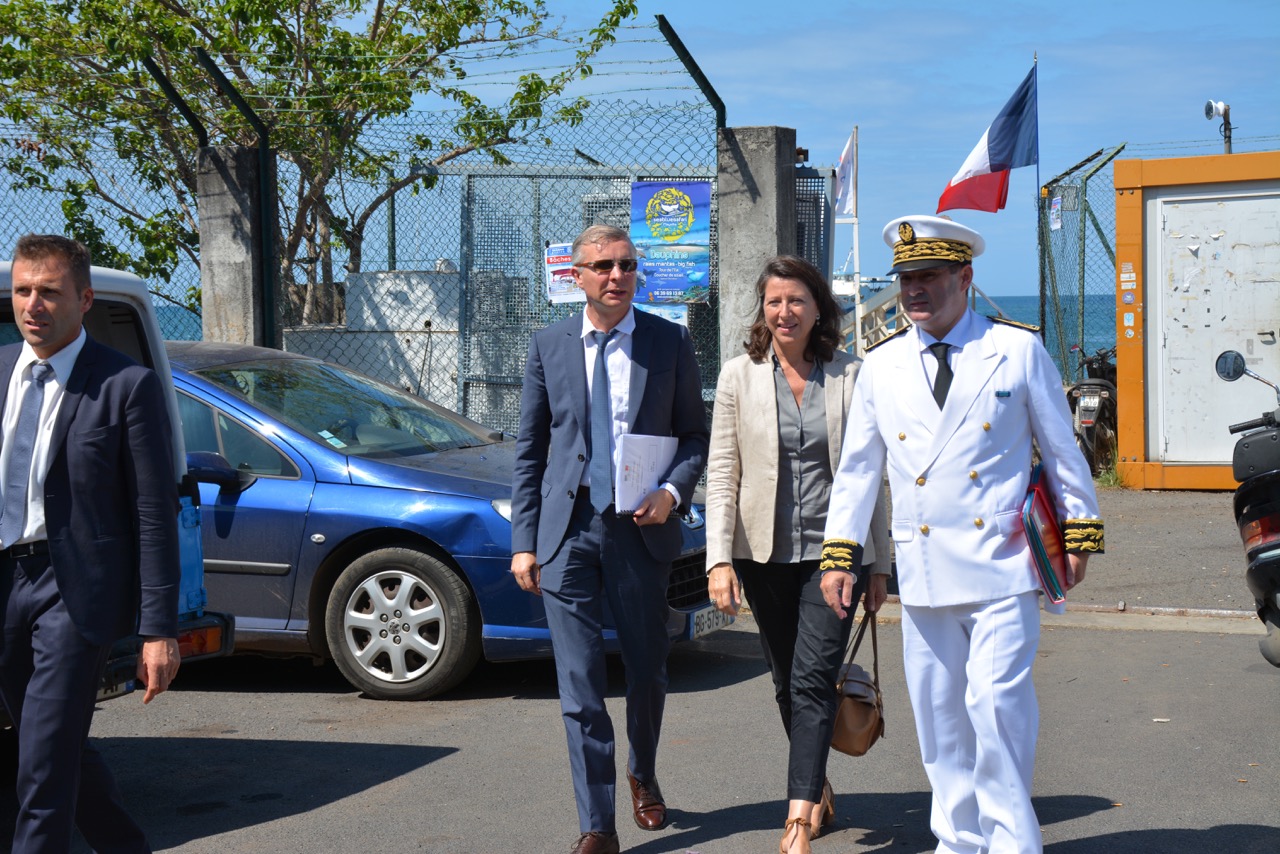 La ministre des solidarités et de la santé est arrivée en grande-terre