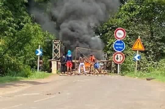 Le préfet communique sur les heurts de Dzoumogné