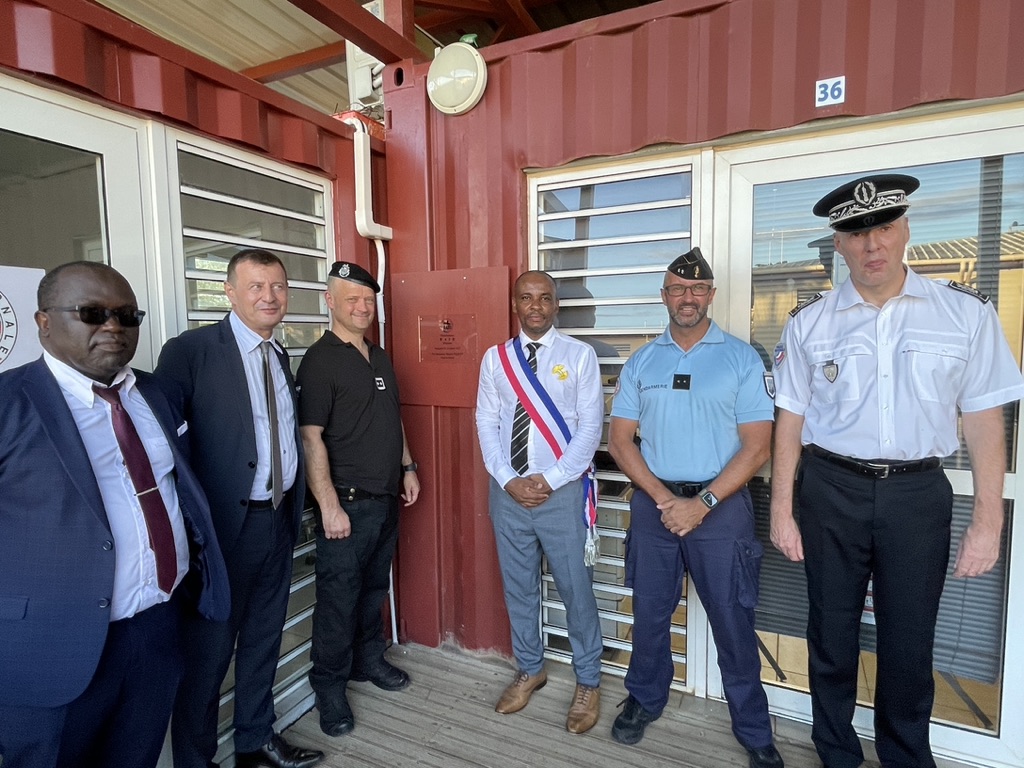 Le RAID de Mayotte a été officiellement installé par le Préfet Suquet