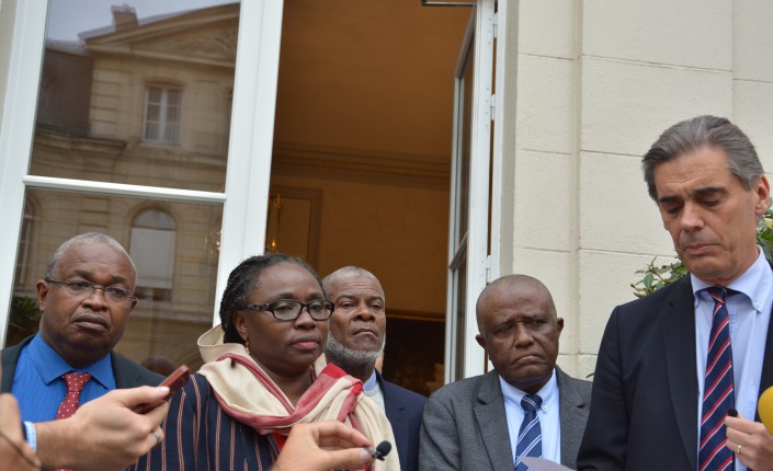 Congrès des parlementaires et du président du Conseil départemental place de la République