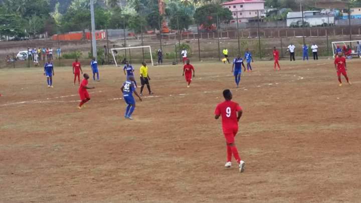 Le préfet menace d’interdir les compétitions de football avec du public