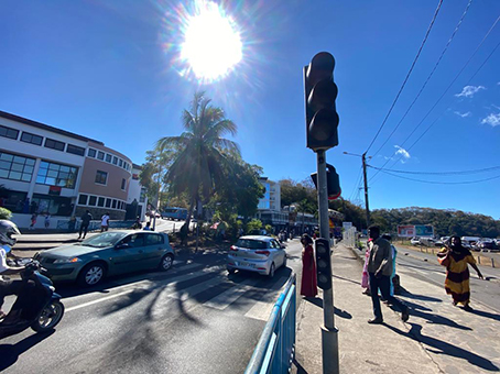 Le seul et unique feu de l’île est tombé en panne