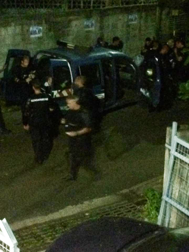 Tsingoni : Barrage levé et négociation au point mort