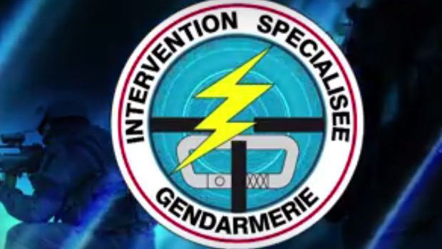 Vols et extorsions avec arme sur le chemin de la cascade de Soulou