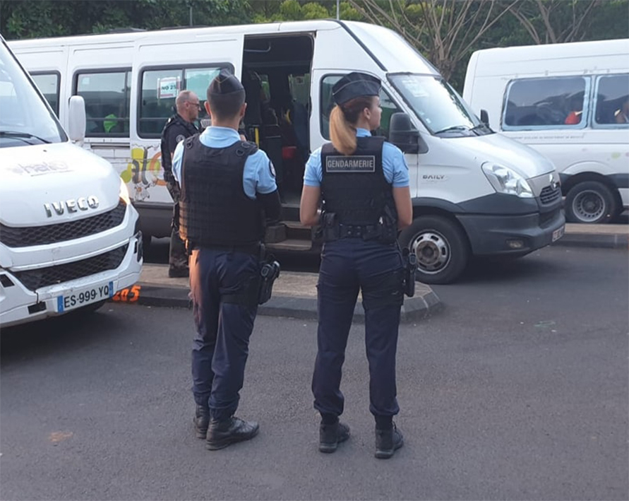 Deux individus se déguisent en artisans pour entrer dans la cité du Nord et en découdre avec un élève