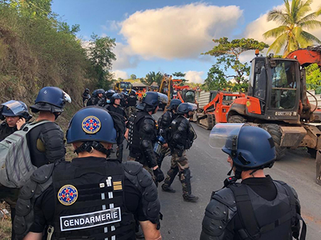 La gendarmerie communique sur l’opération de démolitions de Koungou
