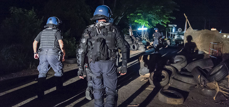 Des mines patibulaires