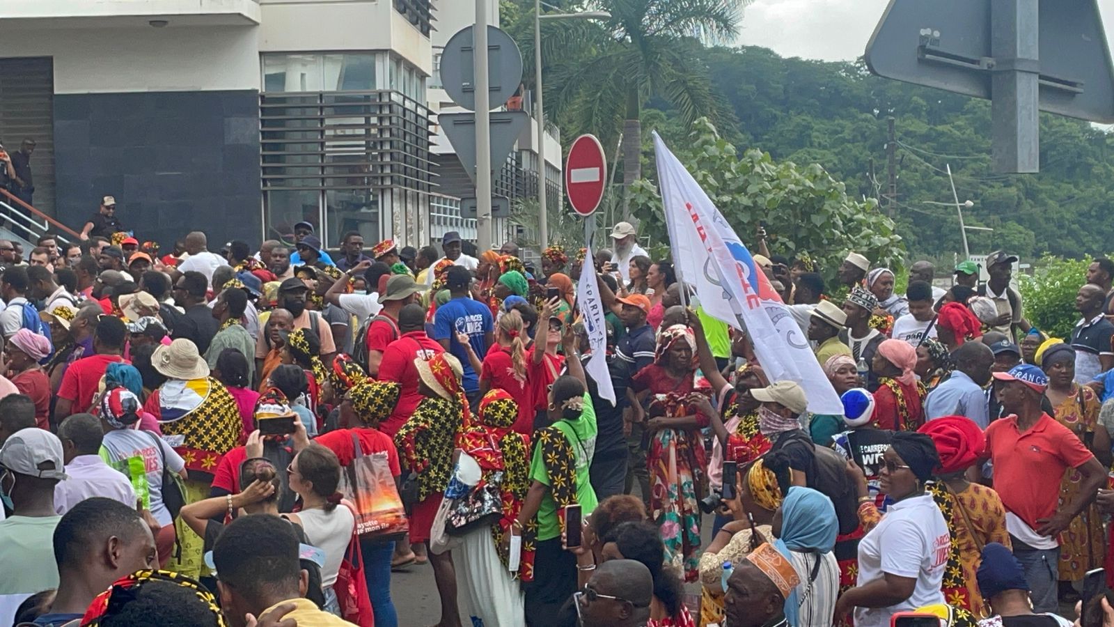 les barrages ne seront pas levés ce soir quoiqu il arrive