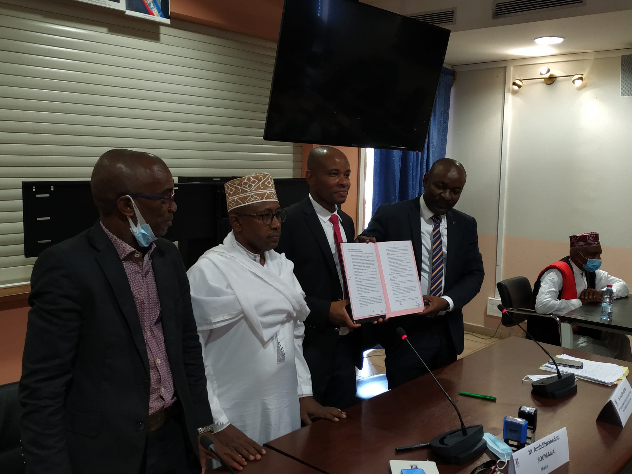 Le maire de Mamoudzou et le Conseil cadial unis contre la délinquance