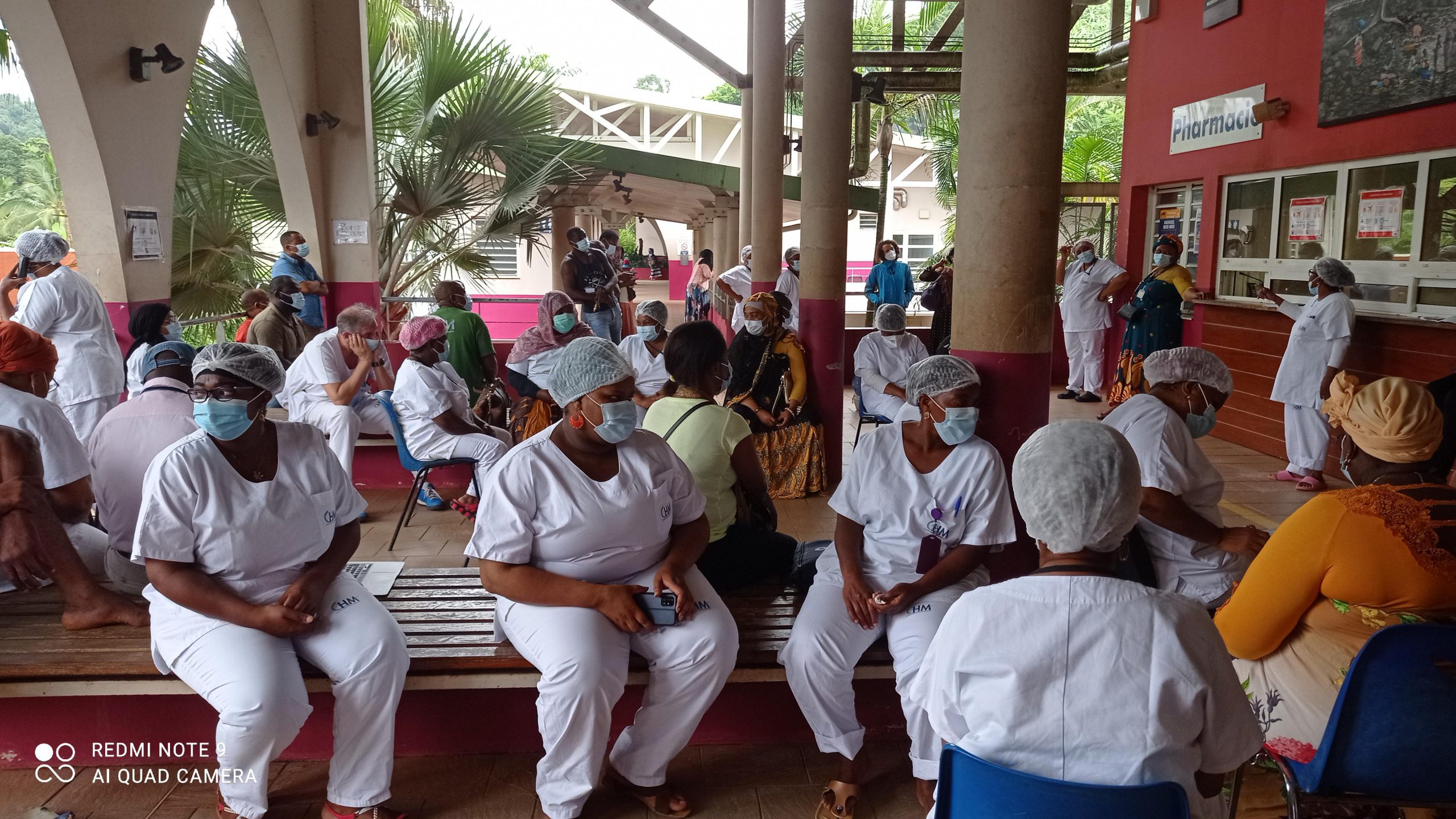 Dzoumogné : le CHM ne prend aucune mesure, les soignants continuent leur droit de retrait