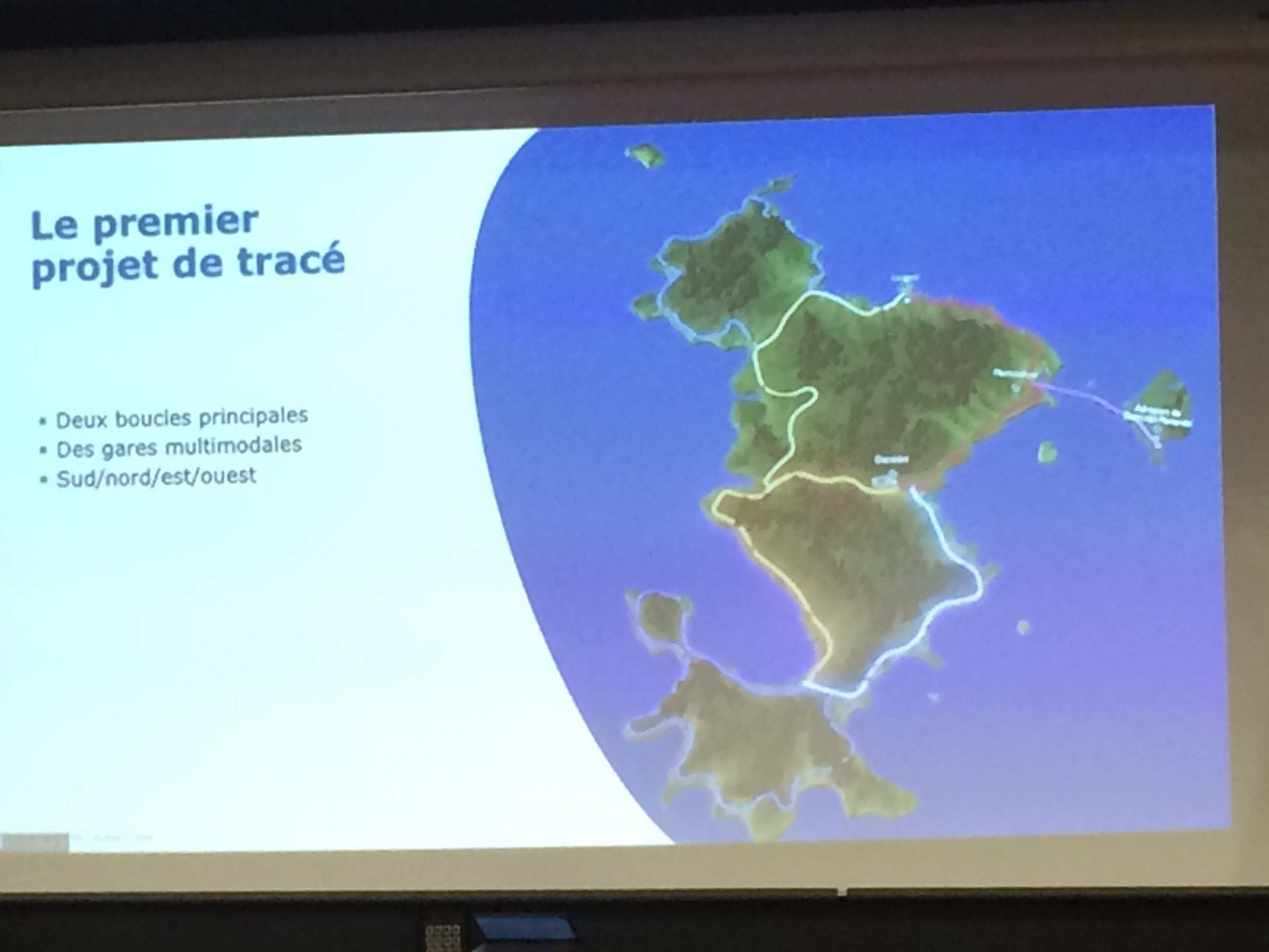 Le Train bleu va-t-il vraiment voir le jour à Mayotte ?