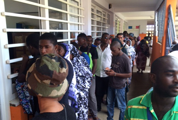 10h41 : 70 votants à l’école primaire Kawéni Poste