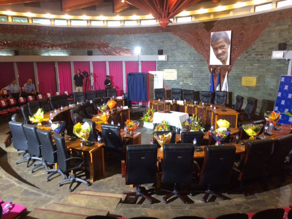 Suivez la cérémonie de l’élection en direct