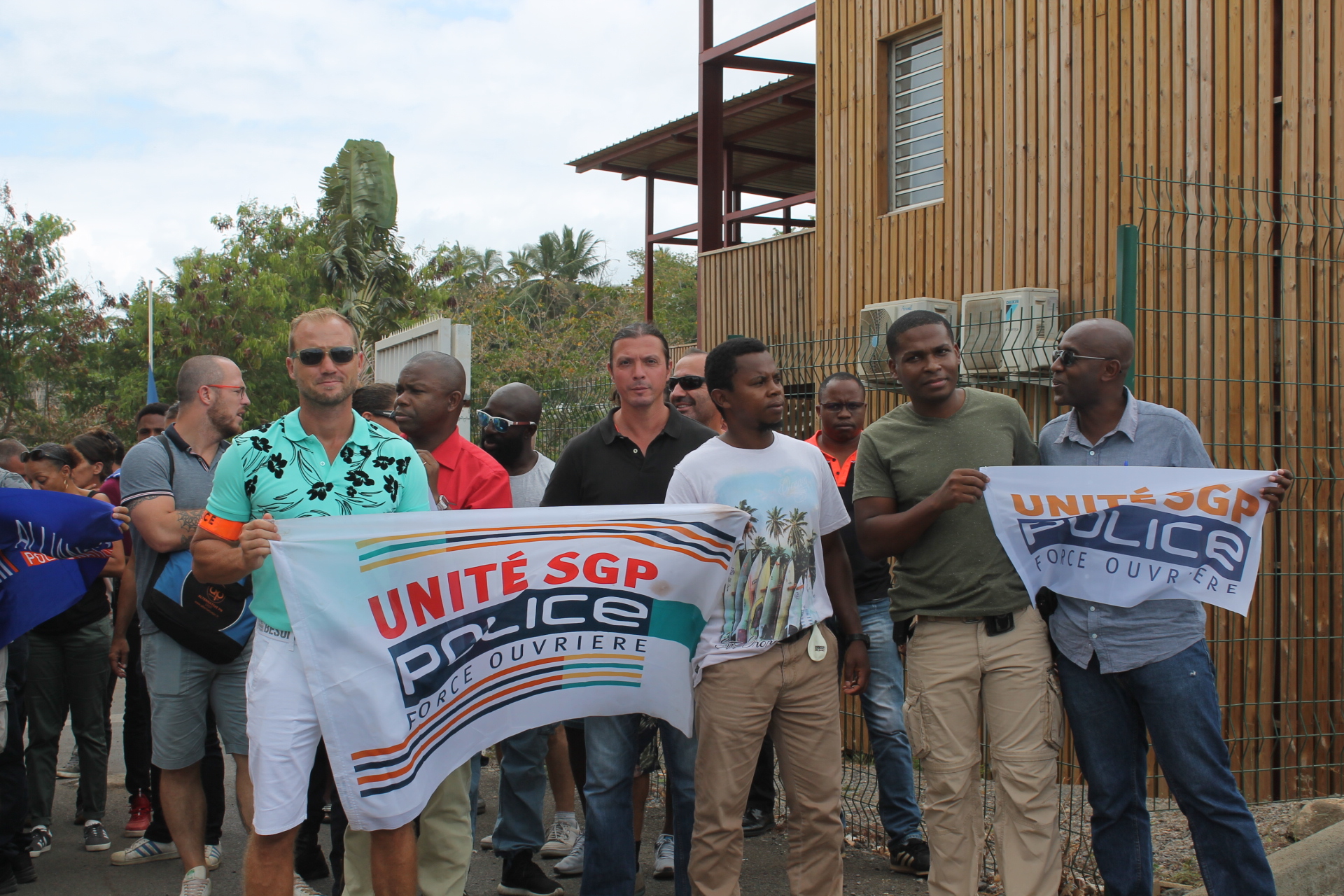 Les policiers réunis pour un “rassemblement de la colère”