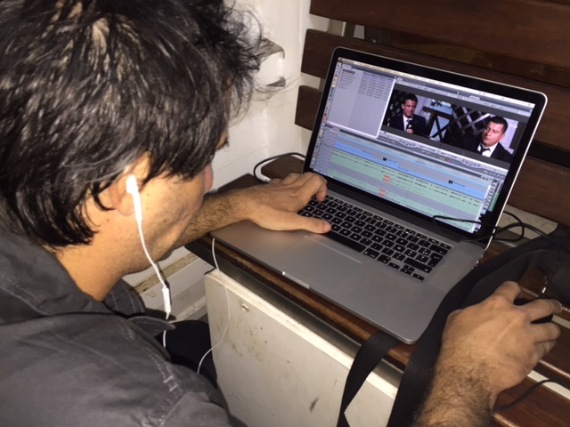 INÉDIT : Le montage de l’interview de Manuel Valls en direct de la barge