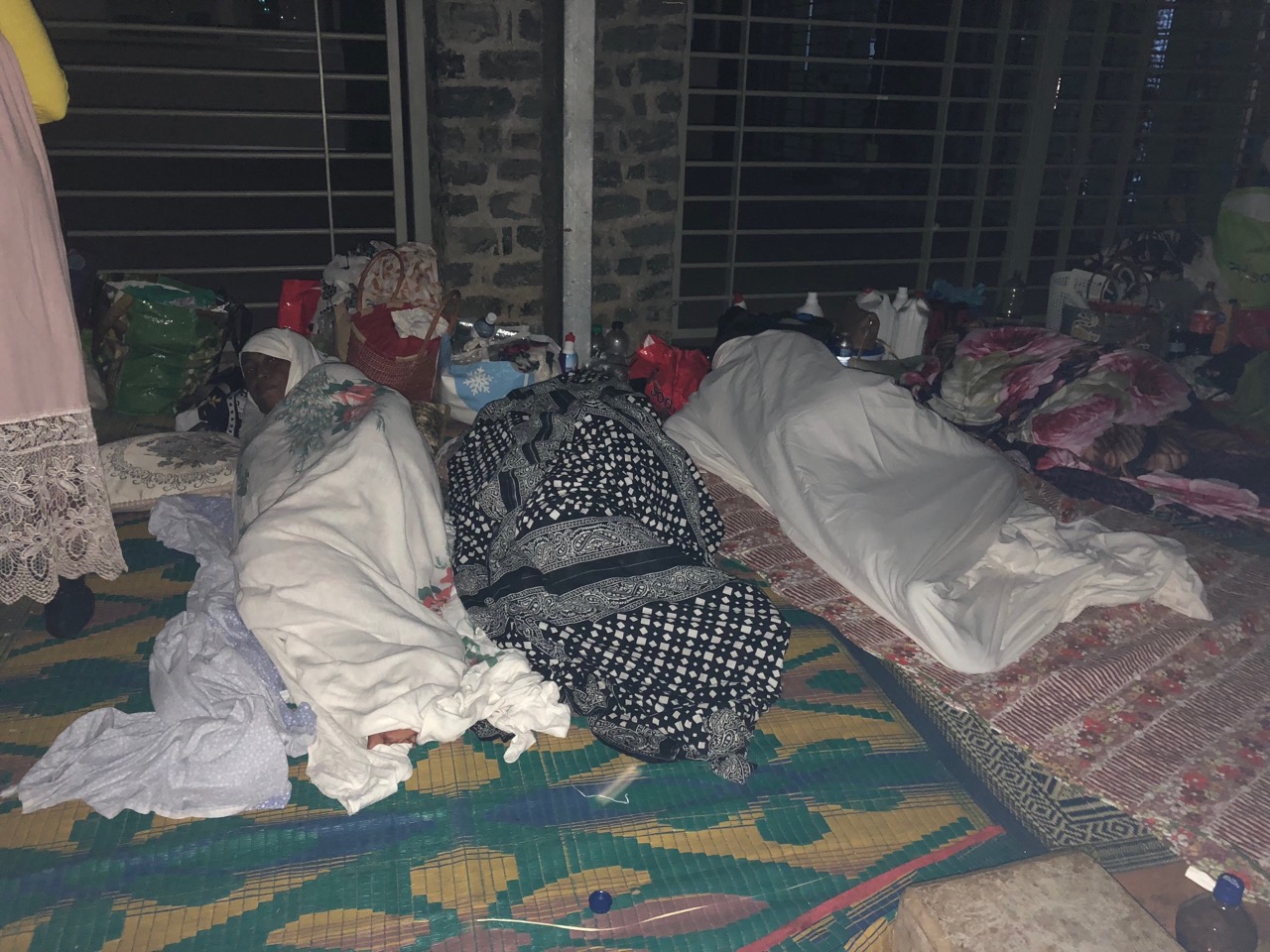 Mansour Kamardine a dormi devant le bureau des étrangers