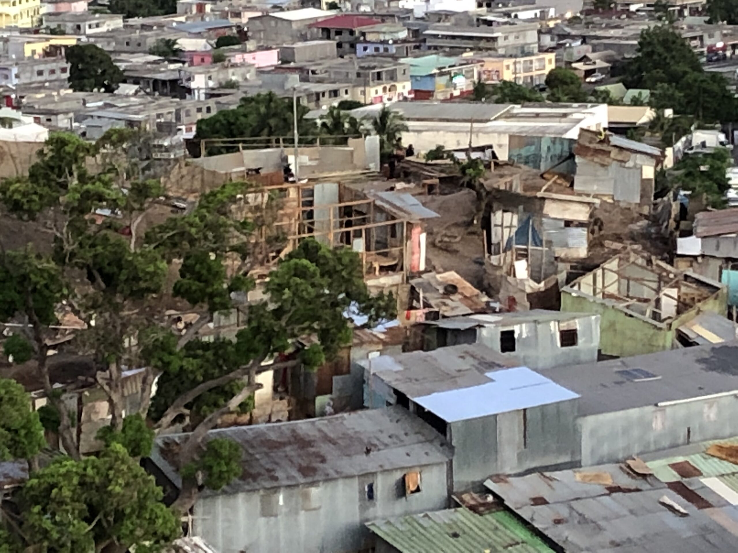 Démantèlement de Bangas sur les terrains de la famille Batrolo (photos)
