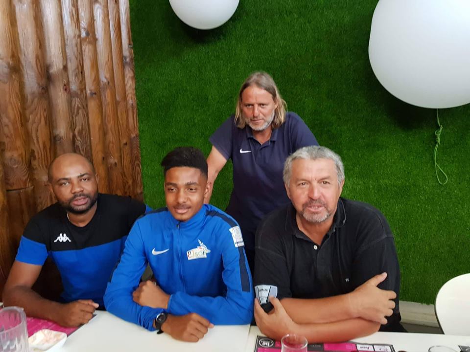 Football : Ilam Djailane, gardien de but formé au FC Labattoir, signe à l’AJ Auxerre