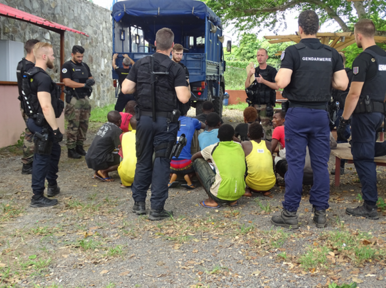 478 personnes éloignées en une semaine suite aux opérations de lutte contre l’immigration clandestine