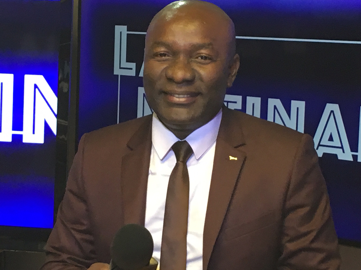 Issa Abdou explique son soutien à Fillon et non à Macron