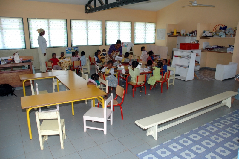 Kawéni : les élèves des écoles jouent des pièces de théâtre