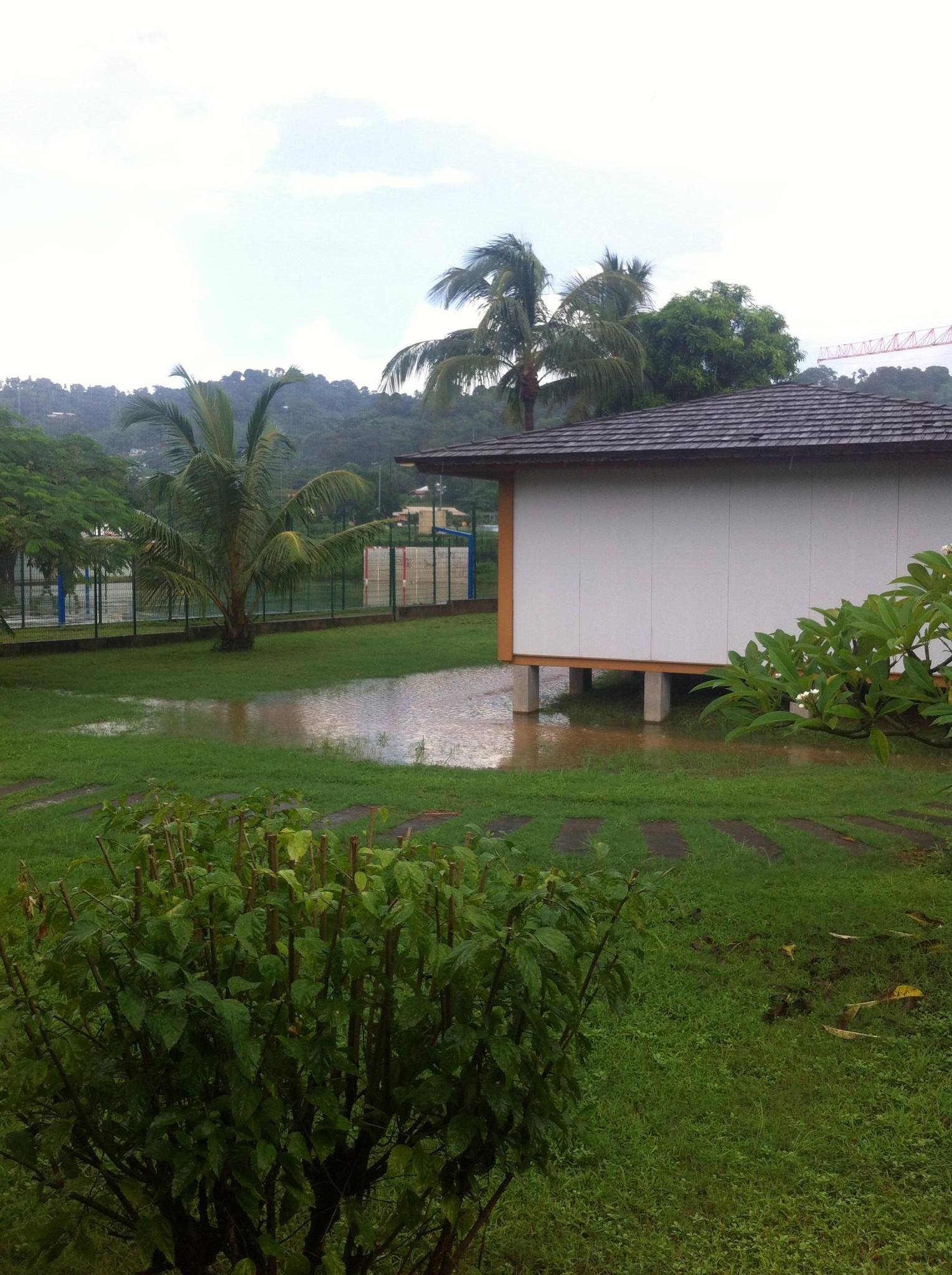 Droit de retrait du personnel du collège K2 le 6 avril