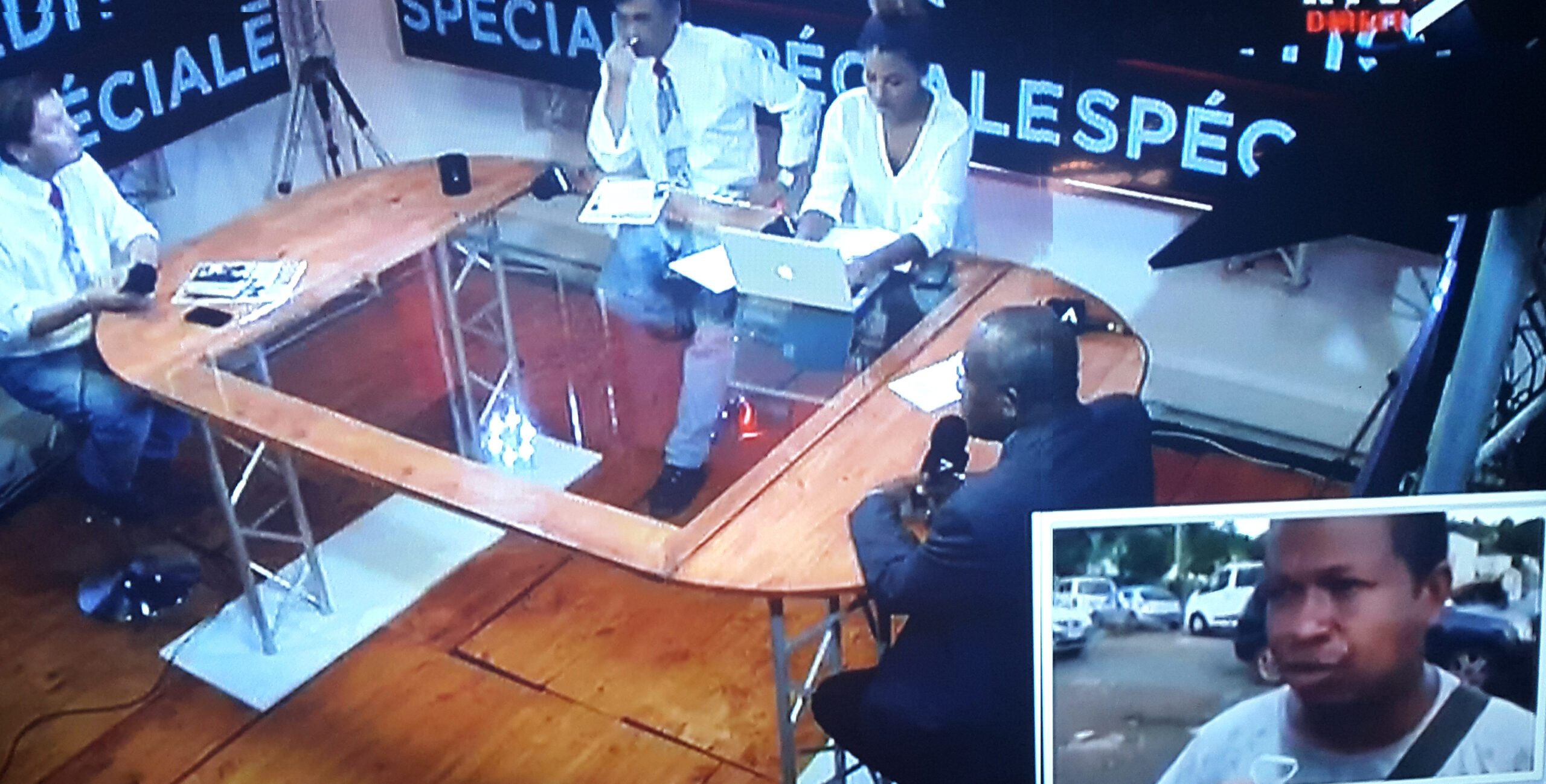 Rivo : “A l’heure actuelle, personne n’a pensé à une suspension du mouvement.”