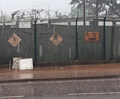 Une mobilisation sous la pluie à Kahani