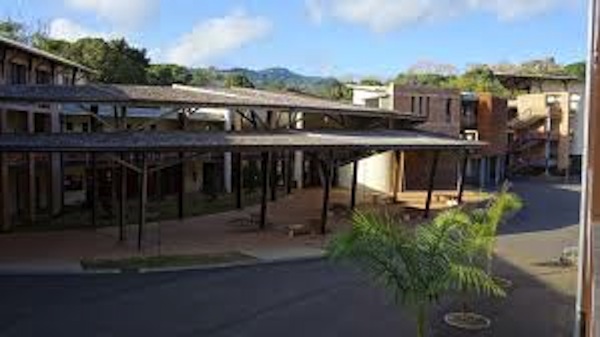 Un élève du lycée de Dembéni agressé ce matin