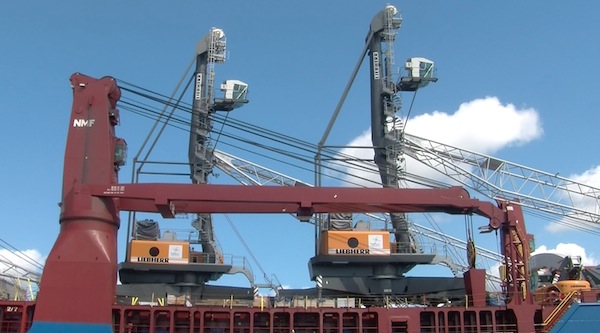 Port de Longoni : la révolution est en marche