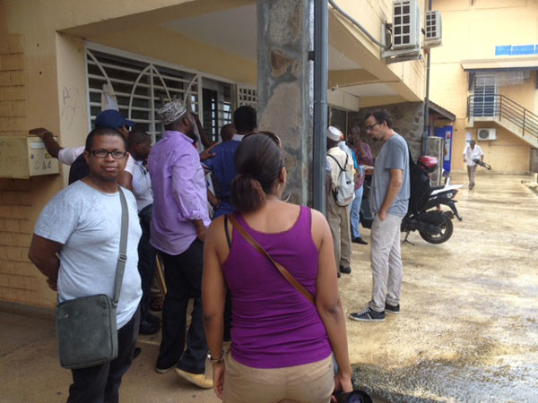 Grève : moins de 200 instituteurs dans la rue