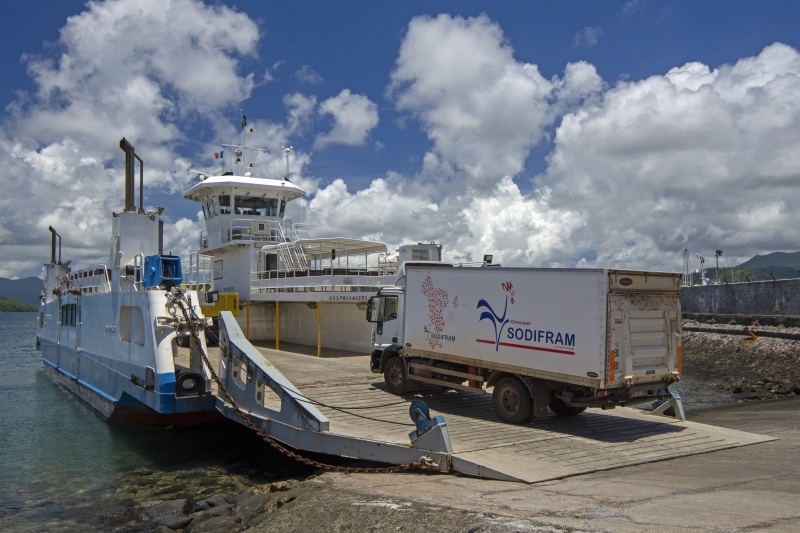 Poids lourds : une nouvelle signalisation des angles morts