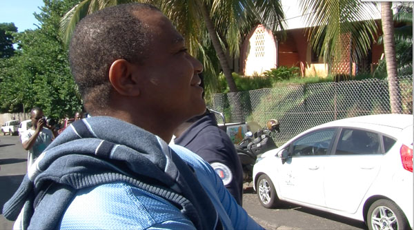 Azihary déchire la décision de la Ministre devant les caméras de TV (vidéo)