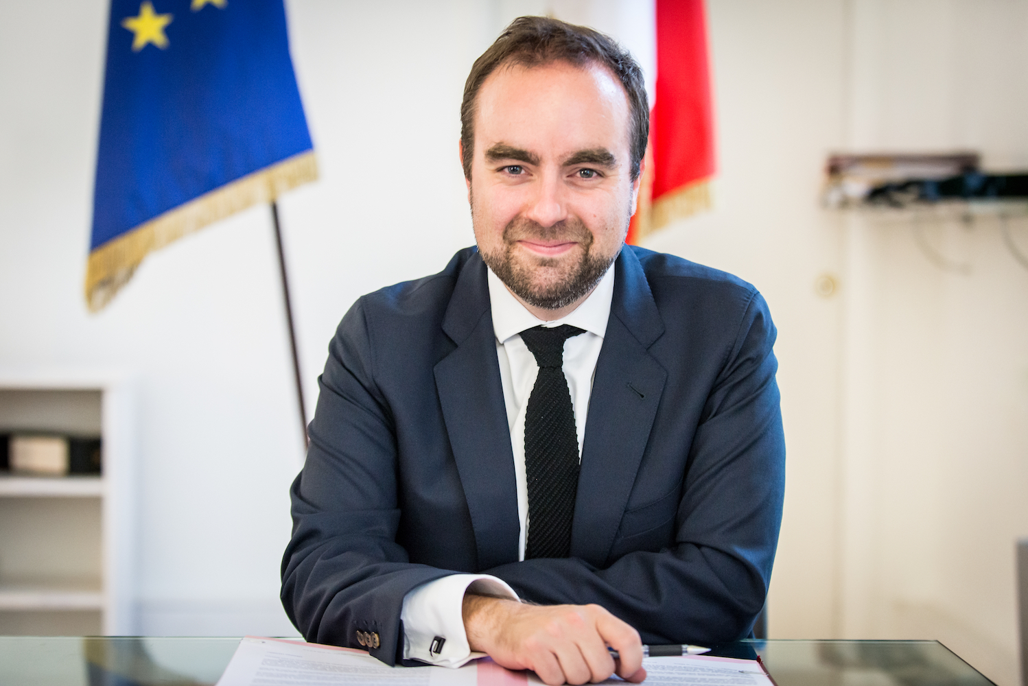 Sébastien Lecornu a du travail