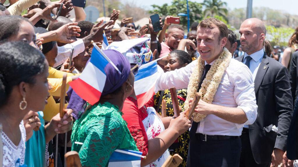 Macron Mayotte 1