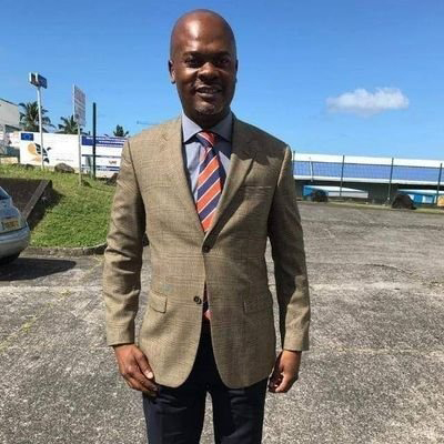 Hugues MAKENGO, nouveau Directeur Général de MLEZI MAORE