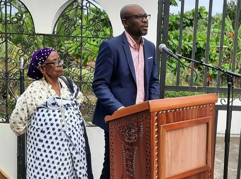 Ousséni Ben Issa rend hommage à Younoussa Bamana