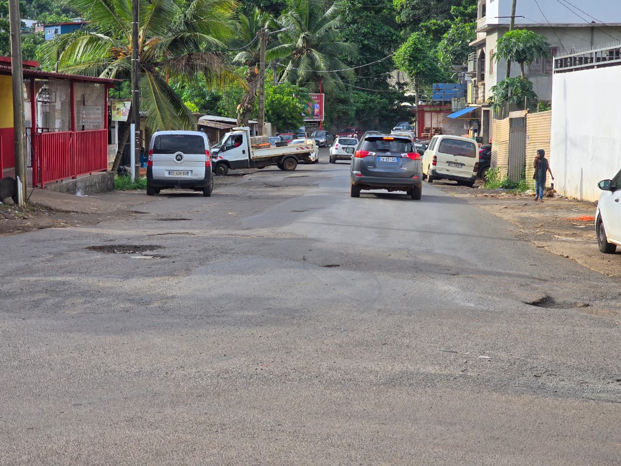 Le collectif des citoyens de Mayotte s’en prend à l’état désastreux des routes